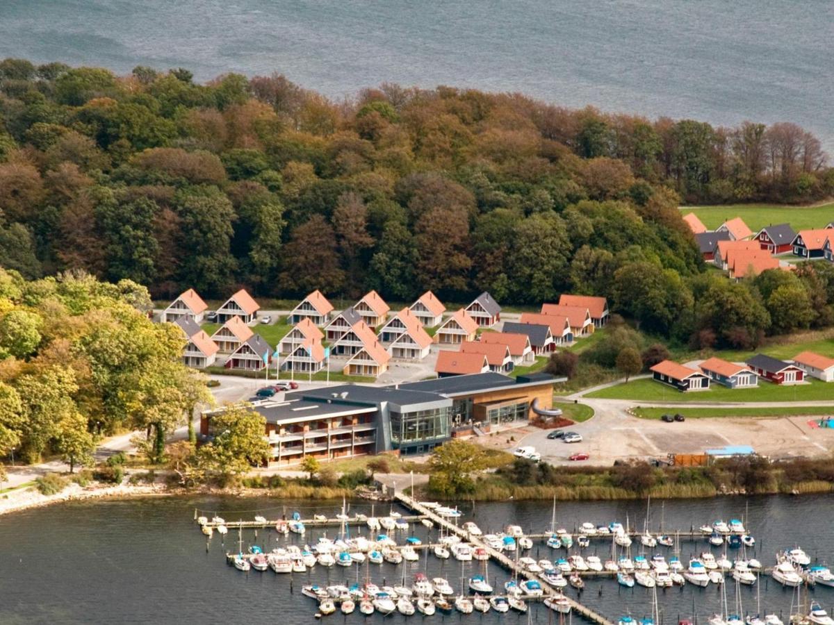 6 Person Holiday Home On A Holiday Park In Grasten Exterior photo